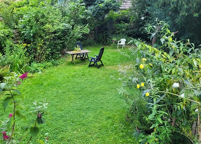 Ganze Wohnung Mit Garten